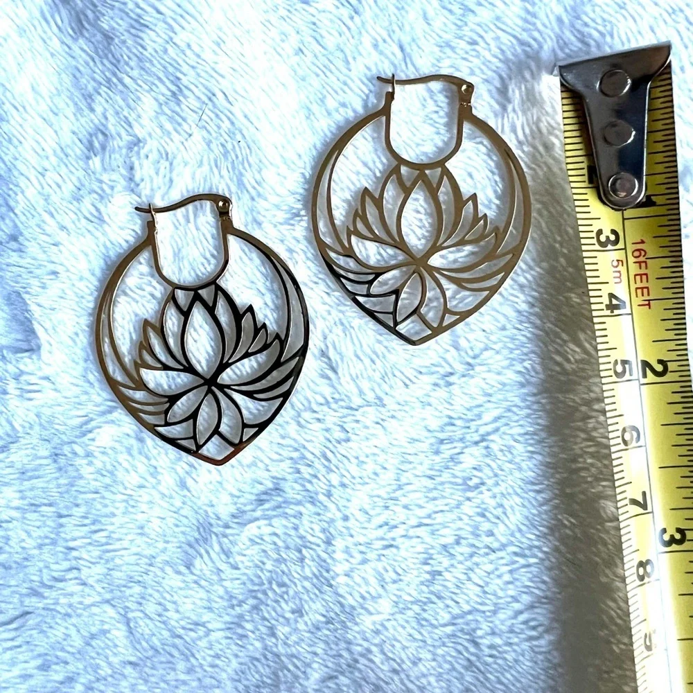 Enlighten. LOTUS Hoop Earrings. Stainless steel